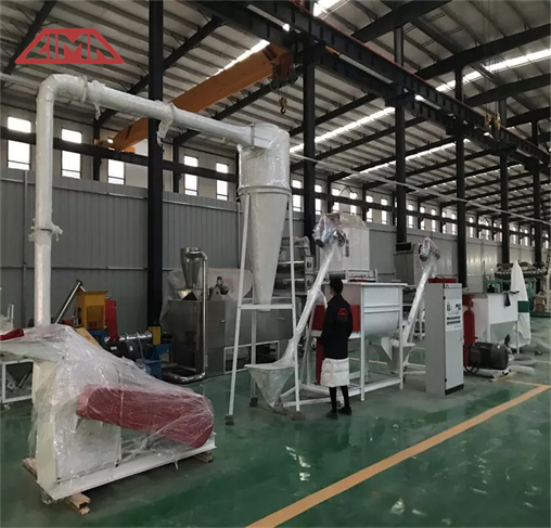 1 t/h capacity poultry feed pellet production line,feed pellet machine to Bangladesh