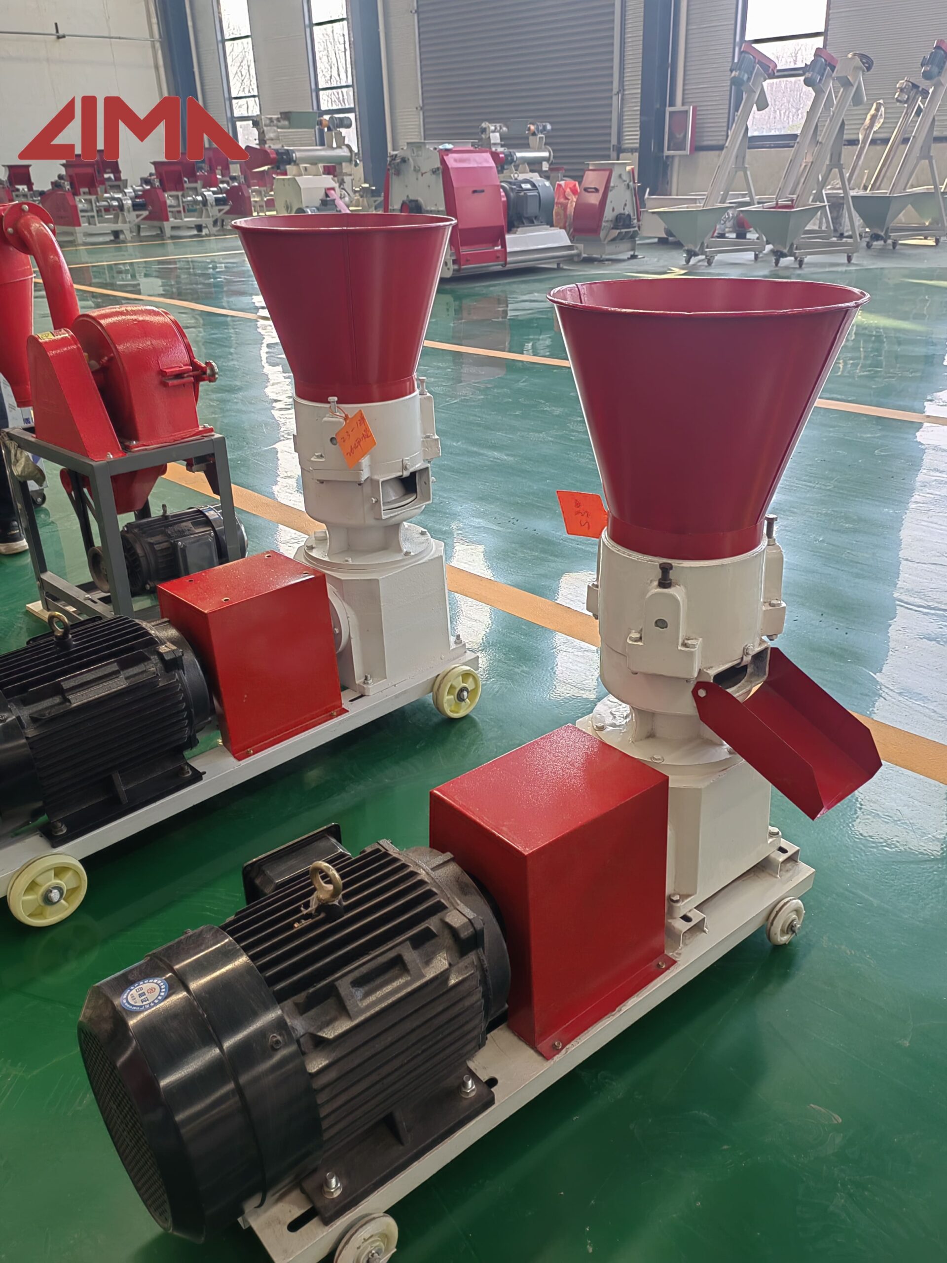 Chicken pellet making machine in China