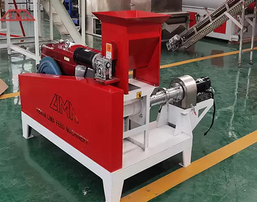 Diesel engine floating fish pelleting machine